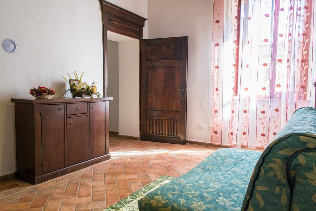 Appartamento Palazzo Sadun Pitigliano Exterior foto