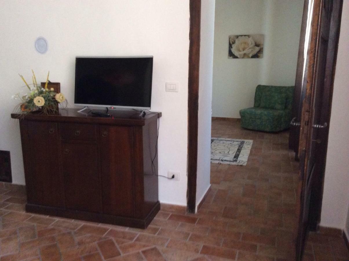 Appartamento Palazzo Sadun Pitigliano Exterior foto